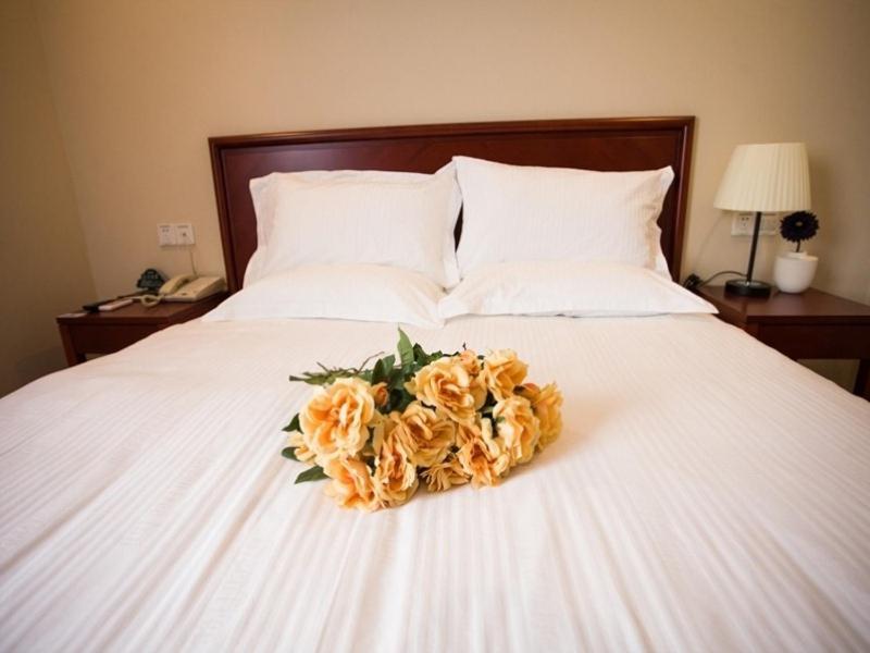 Greentree Inn Anhui Wuhu Zhongshan Road Pedestrian Street Express Hotel Ngoại thất bức ảnh