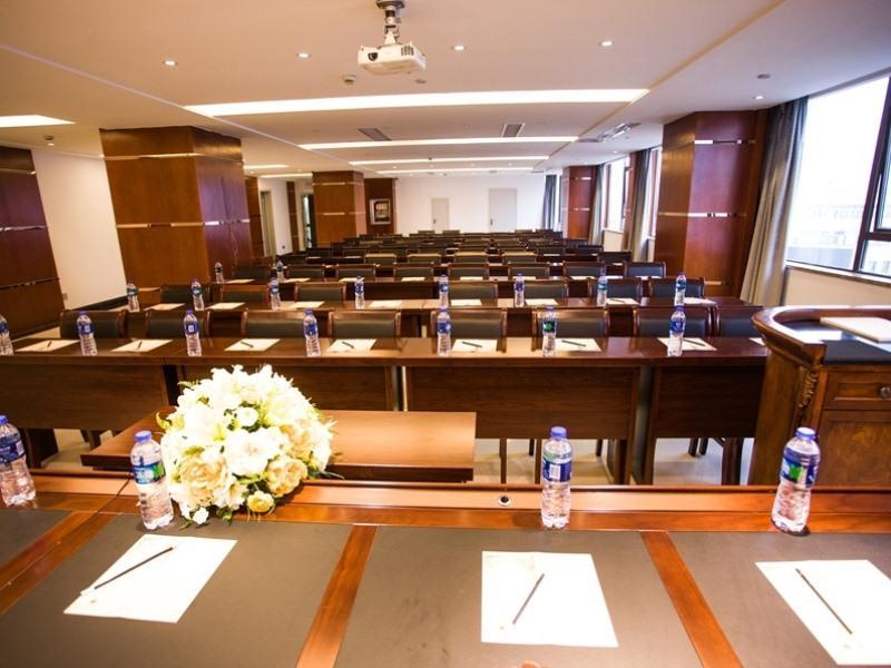Greentree Inn Anhui Wuhu Zhongshan Road Pedestrian Street Express Hotel Ngoại thất bức ảnh