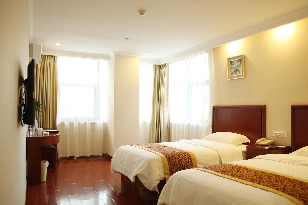 Greentree Inn Anhui Wuhu Zhongshan Road Pedestrian Street Express Hotel Ngoại thất bức ảnh
