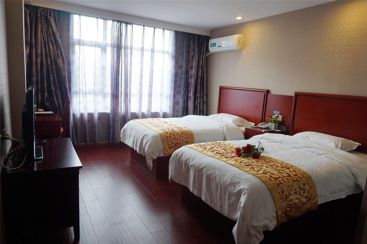 Greentree Inn Anhui Wuhu Zhongshan Road Pedestrian Street Express Hotel Ngoại thất bức ảnh